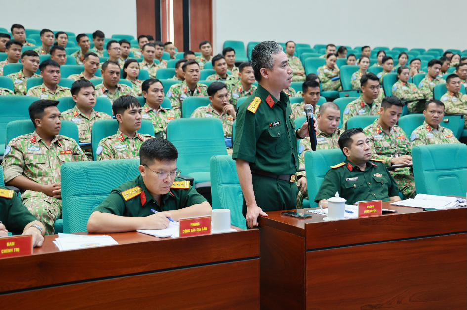 /UploadStore/admin/260826 doi thoai doi cong binh 5/a3.png